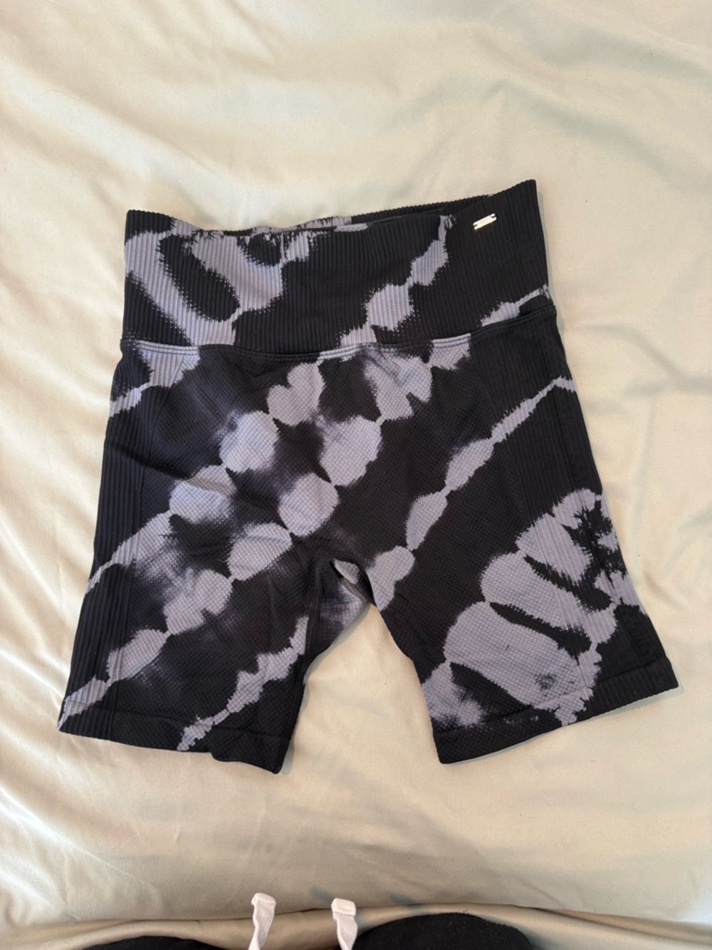 PINK Victoria's Secret Black and Gray Tie-Dye Ribbed Bike Shorts